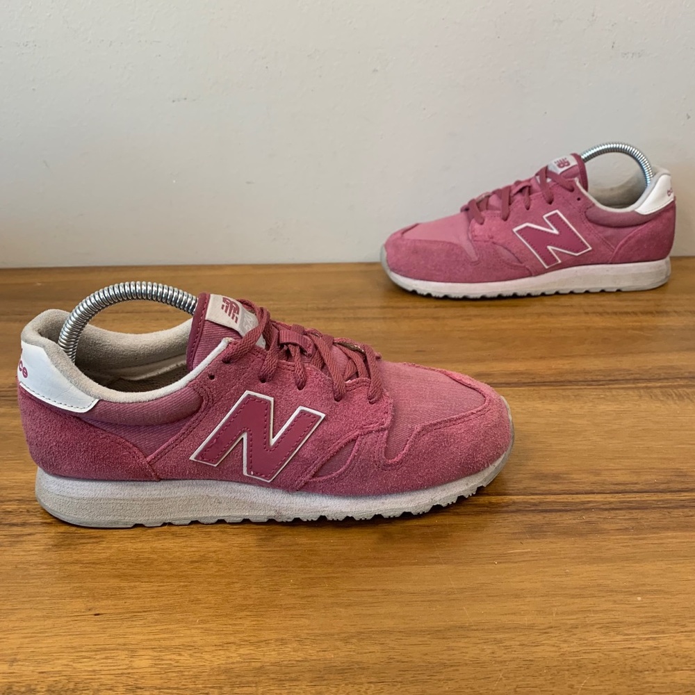 New Balance 520 Womens Running Shoe Size 7